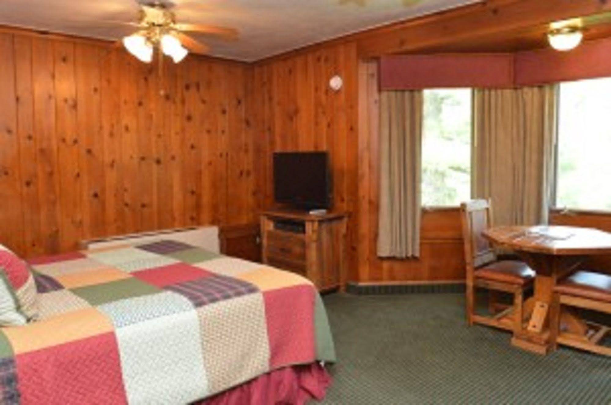 Starved Rock Lodge & Conference Center Utica Εξωτερικό φωτογραφία