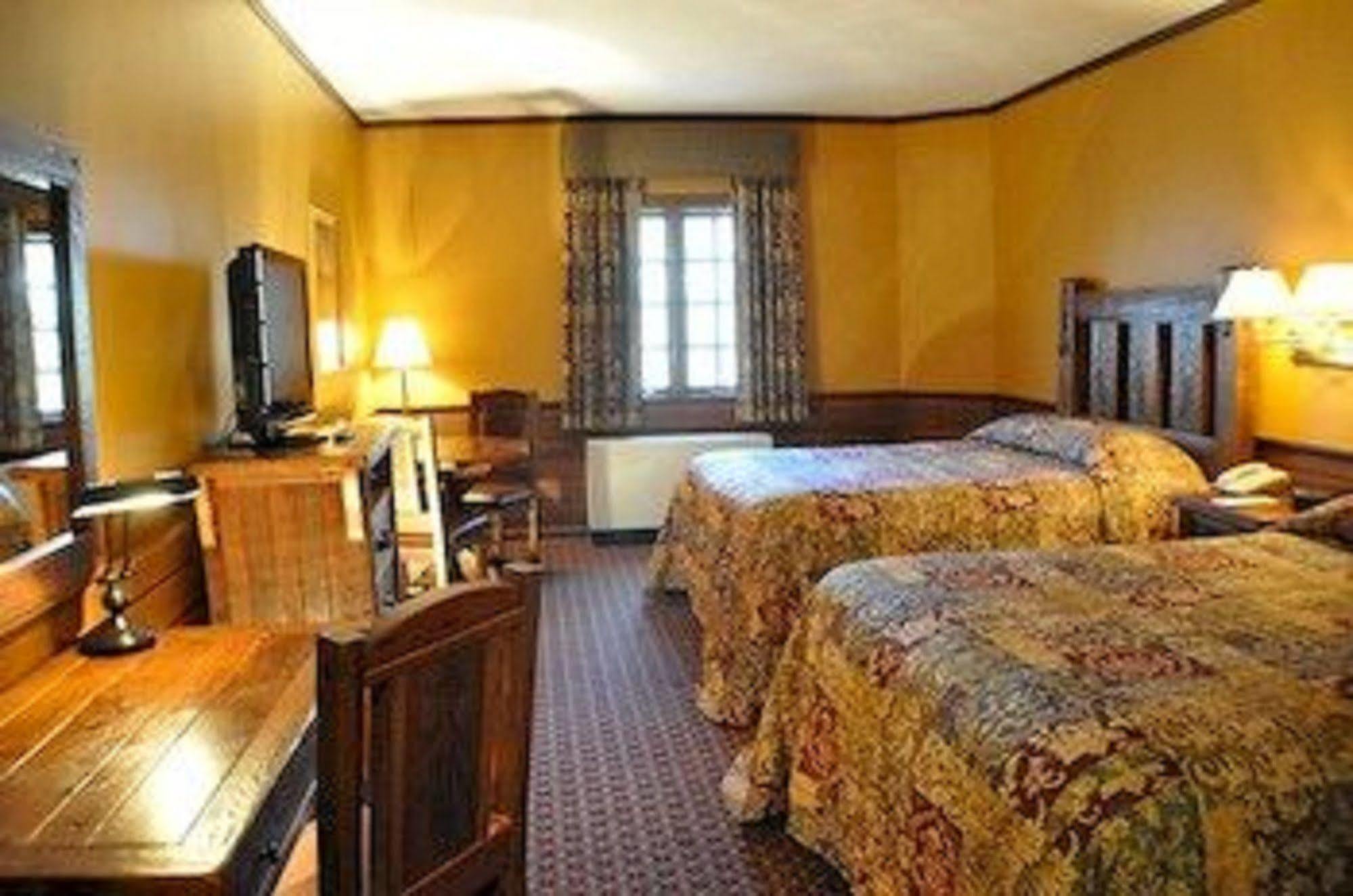 Starved Rock Lodge & Conference Center Utica Εξωτερικό φωτογραφία